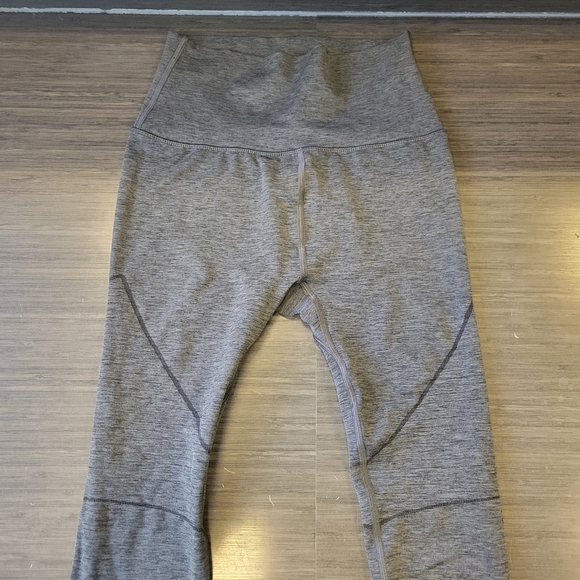 Alphalete Revival Leggings - Picture 2 of 4